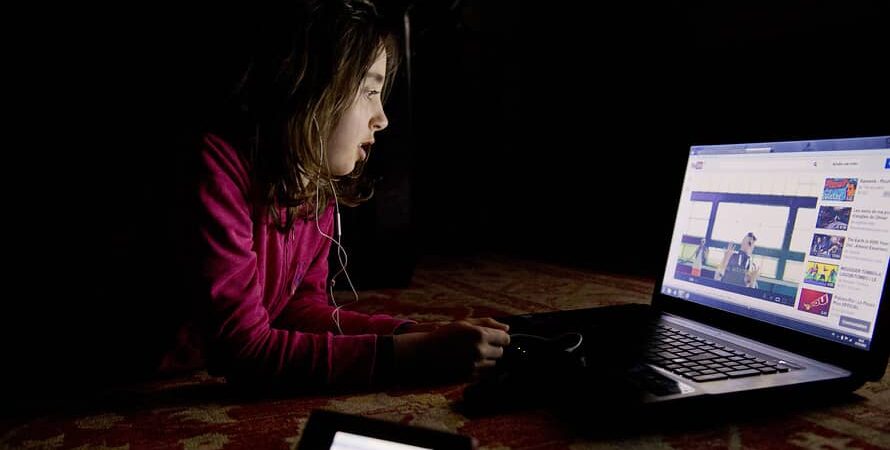 Children, An Ideal Target For Online Advertisers