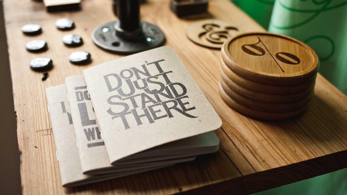 Advantages of Online Postcards Printing